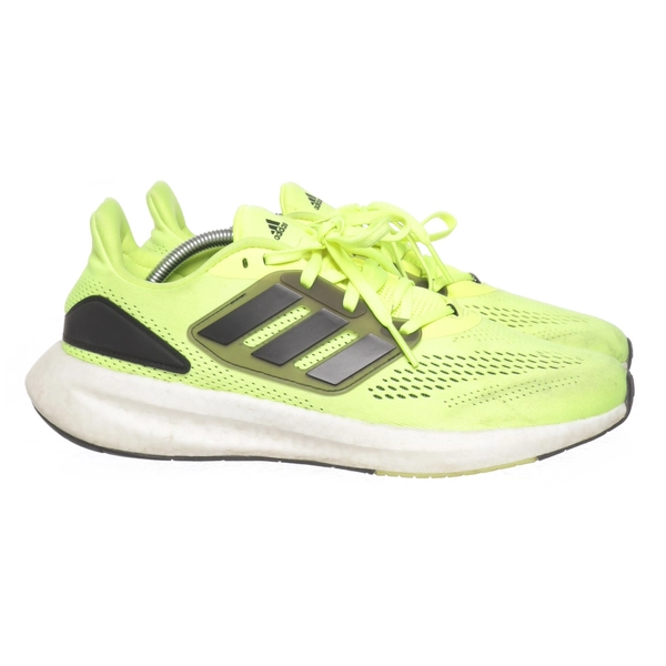 Adidas sports shoes size 44 2/3