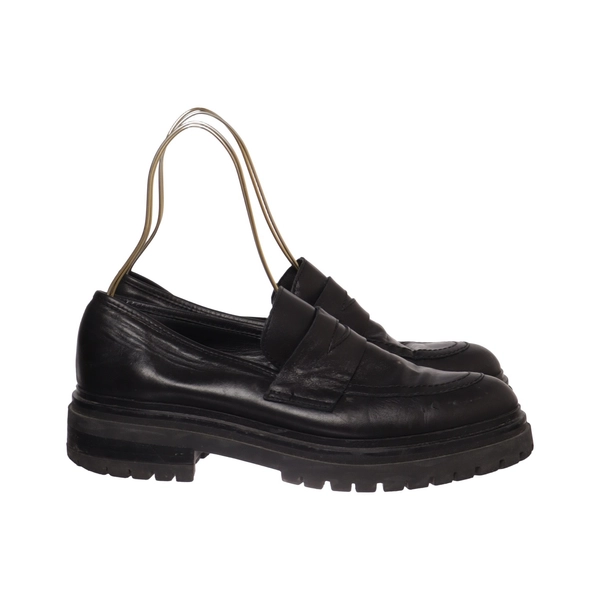 Tania Loafers