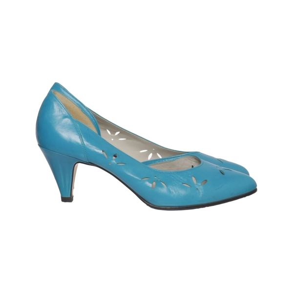 Salamander pumps