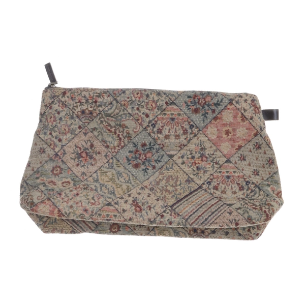 Makeup bag