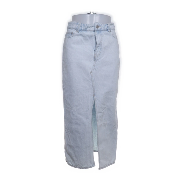 H&M denim skirt 36