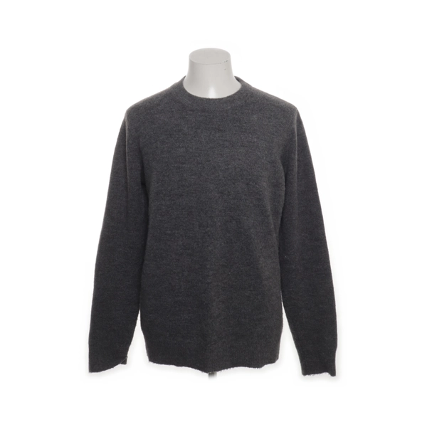 Wool sweater