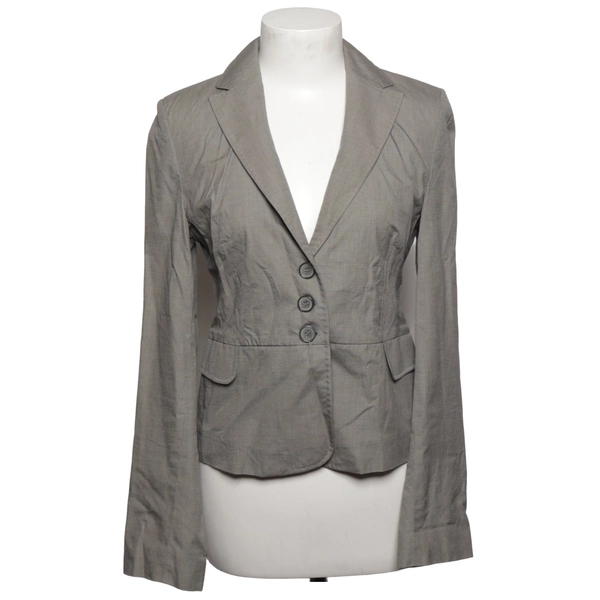 Blazer, 38