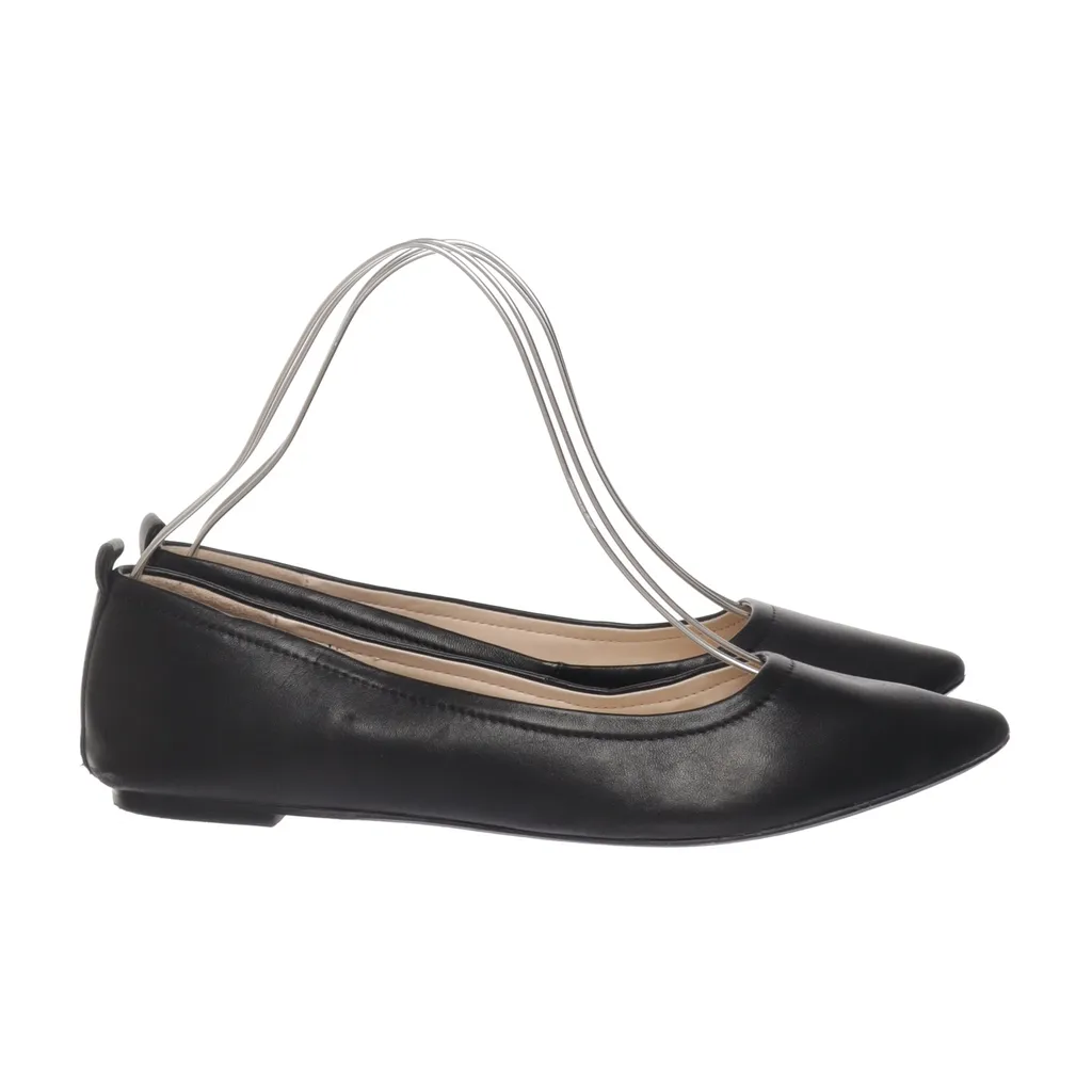 Image of Buffalo Ballerina's (Preloved)