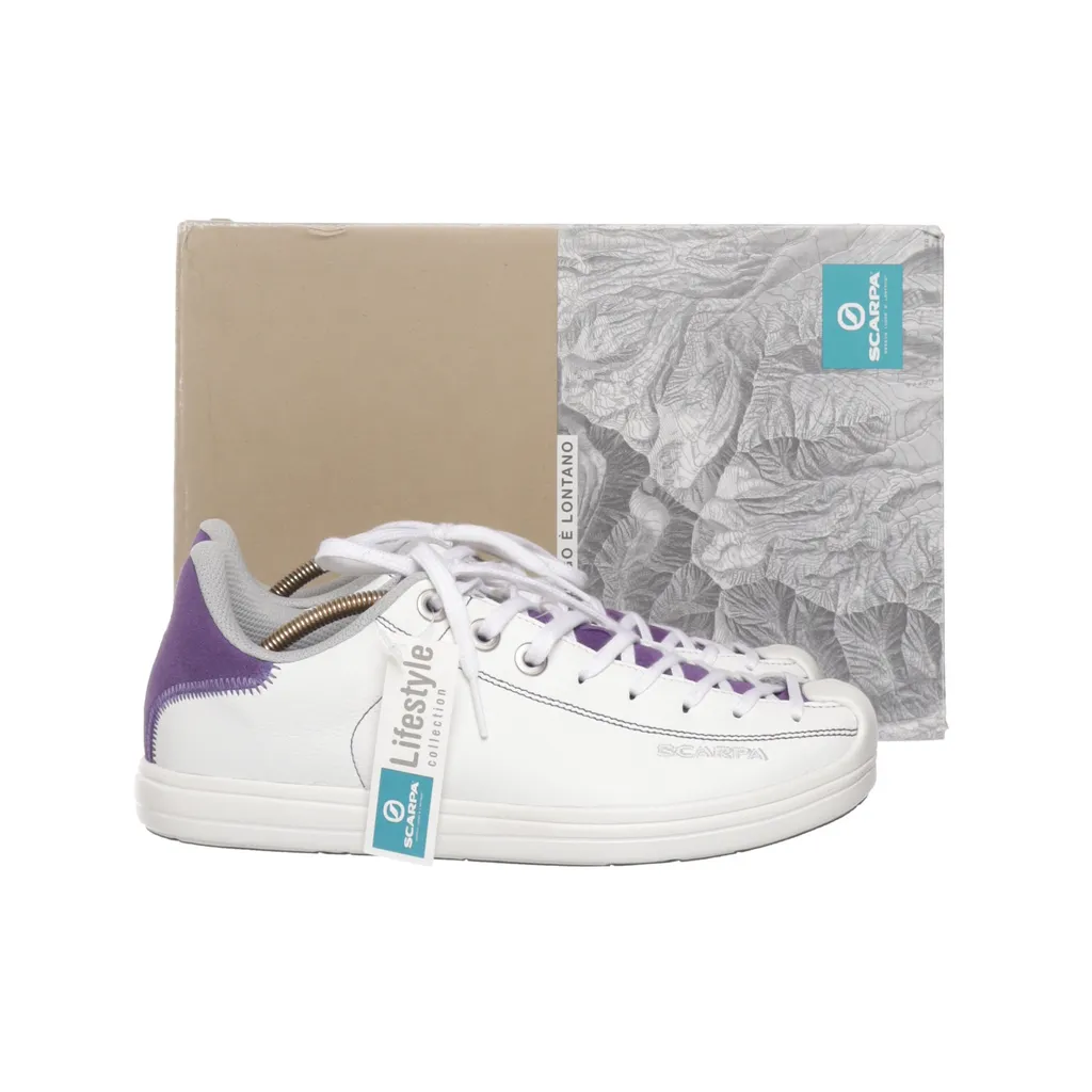 Image of Scarpa Sneakers (Preloved)