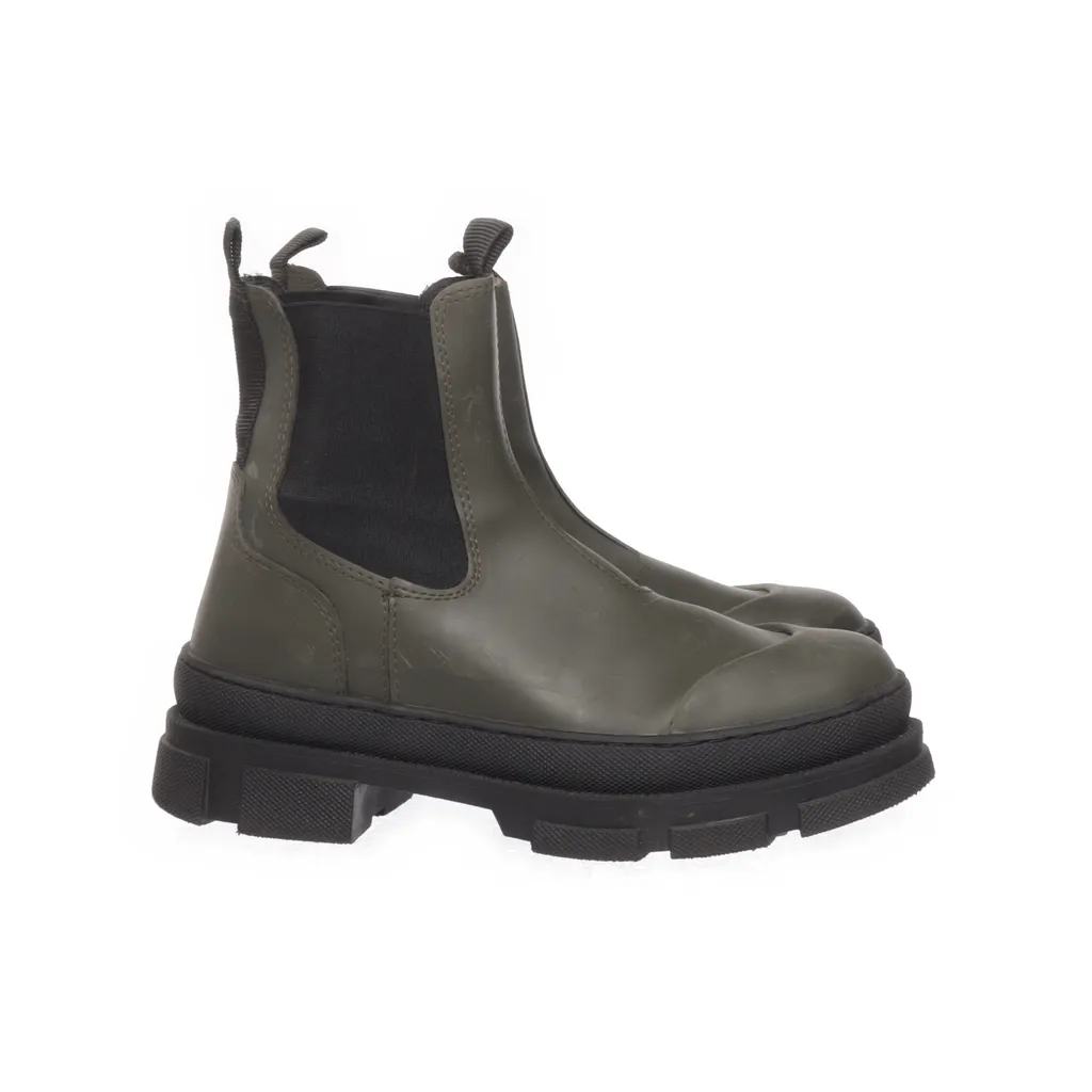 Image of Pavement Chelsea boots (Preloved)
