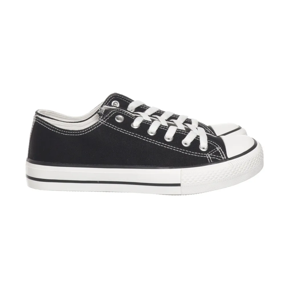 Image of Lager 157 Canvas schoenen (Preloved)