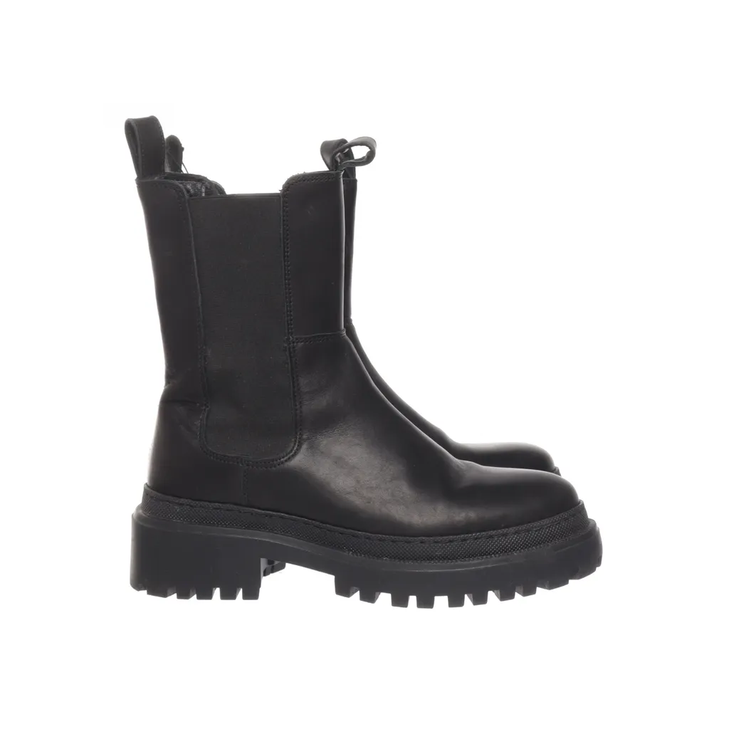 Image of Pace Chelsea boots (Preloved)