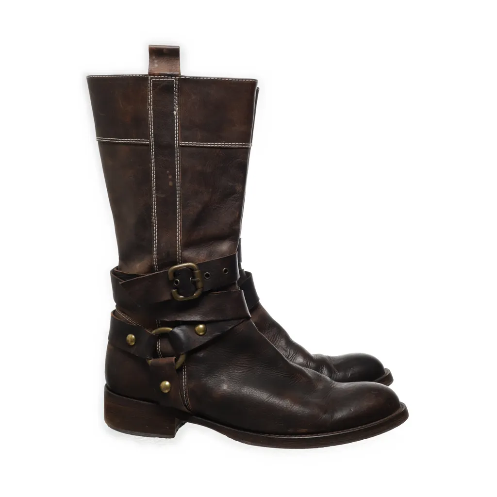 Image of Zinda Laarzen (Preloved)