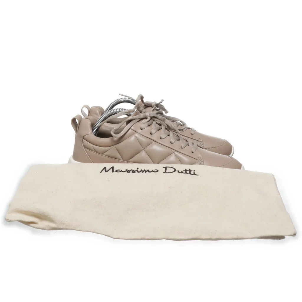 Image of Massimo Dutti Sneakers (Preloved)