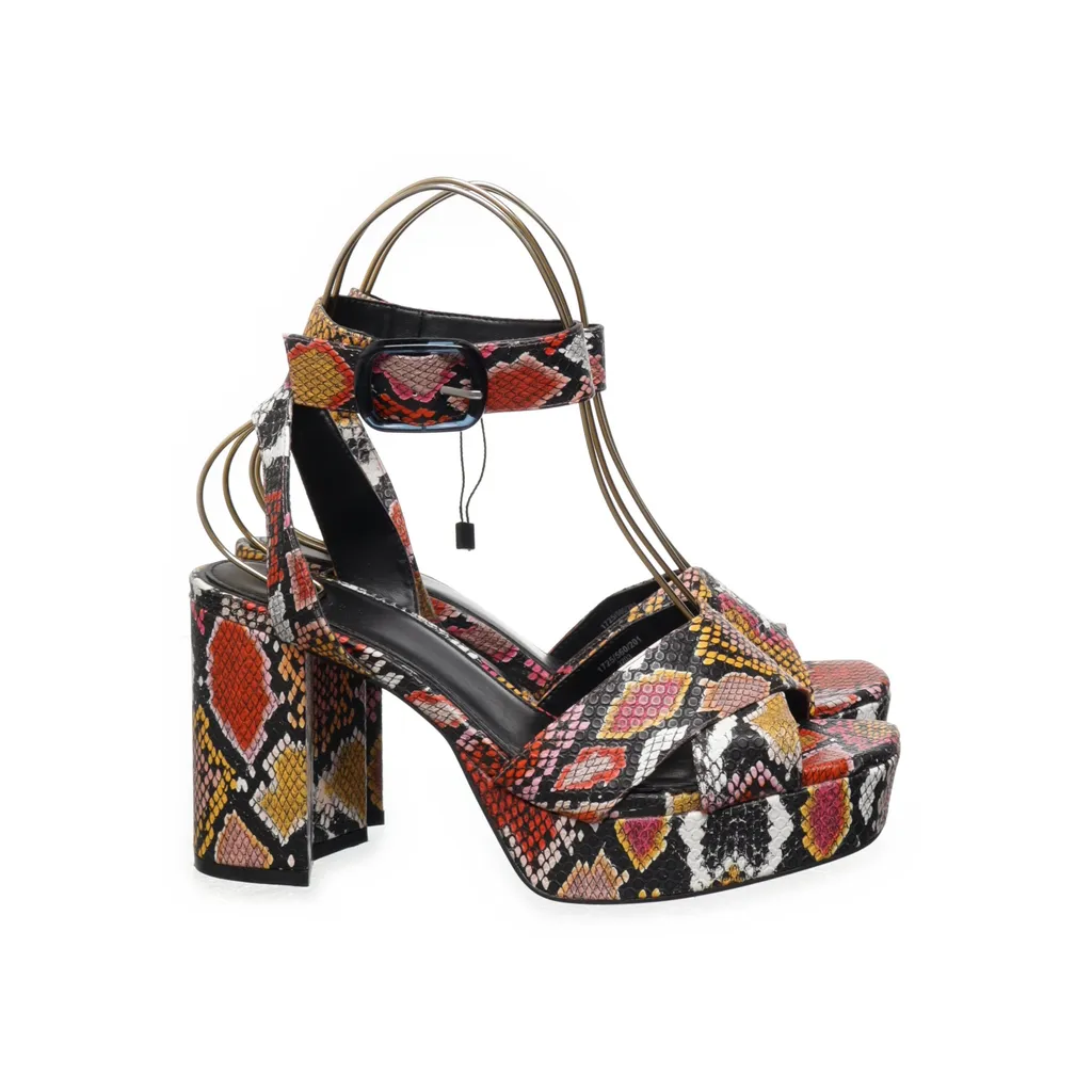 Image of Bershka Sandaletten (Preloved)