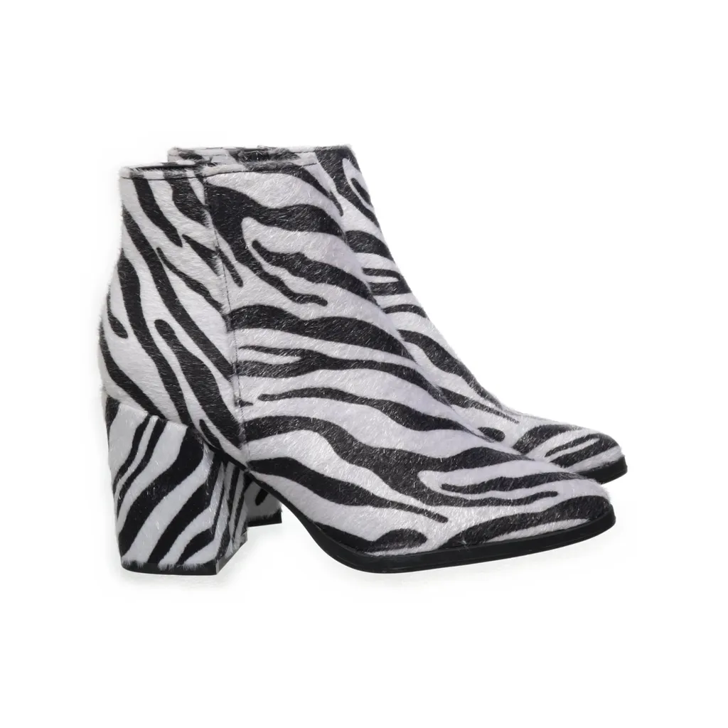 Image of Truffle Collection Laarzen met hak (Preloved)