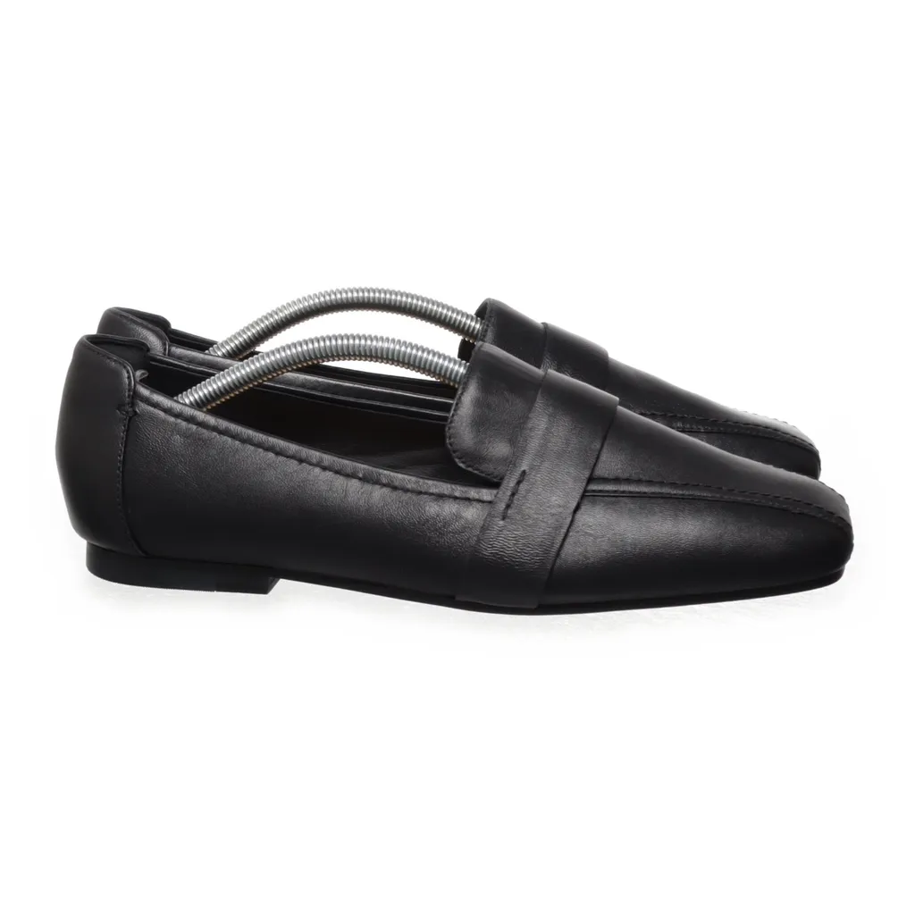 Image of Clarks Loafers (Preloved)