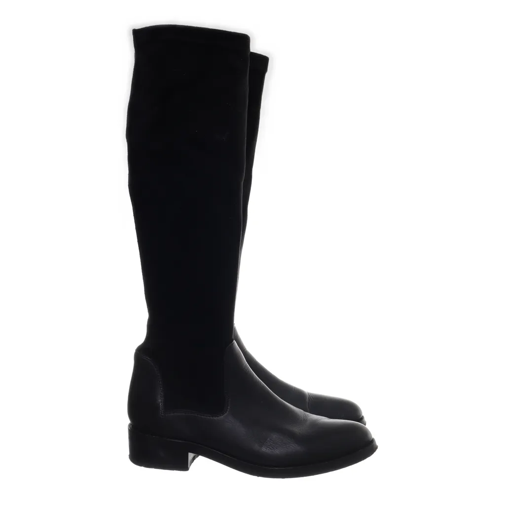 Image of Novita Laarzen (Preloved)