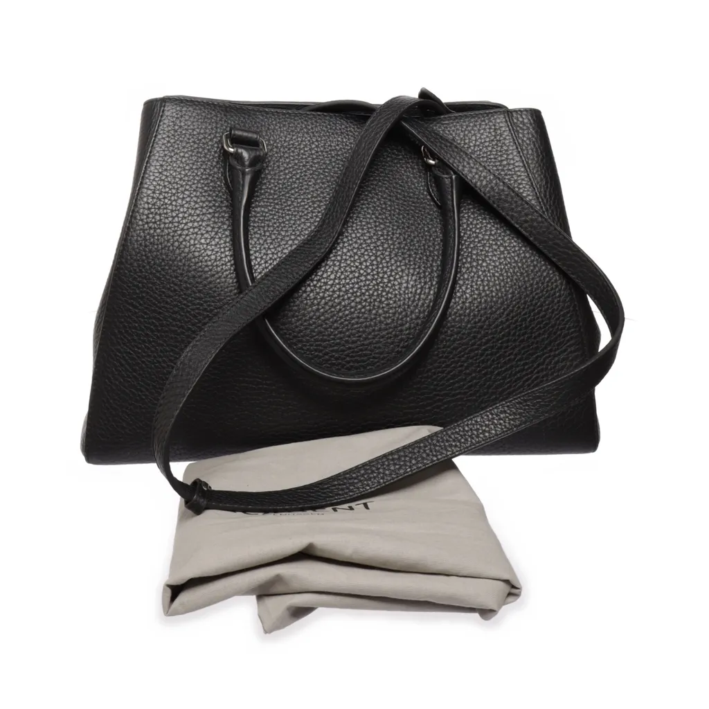 Image of Decadent Handtas (Preloved)