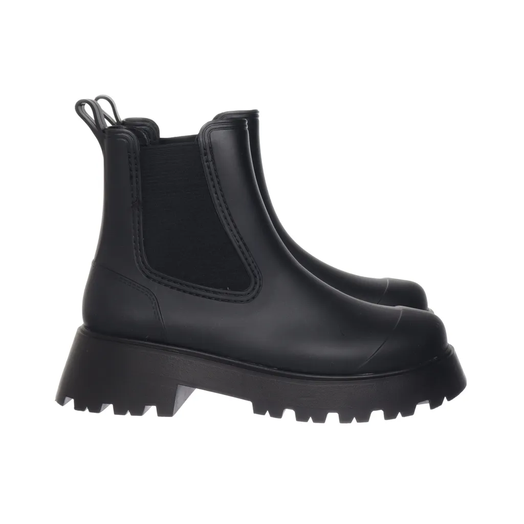 Image of ASOS Chelsea boots (Preloved)