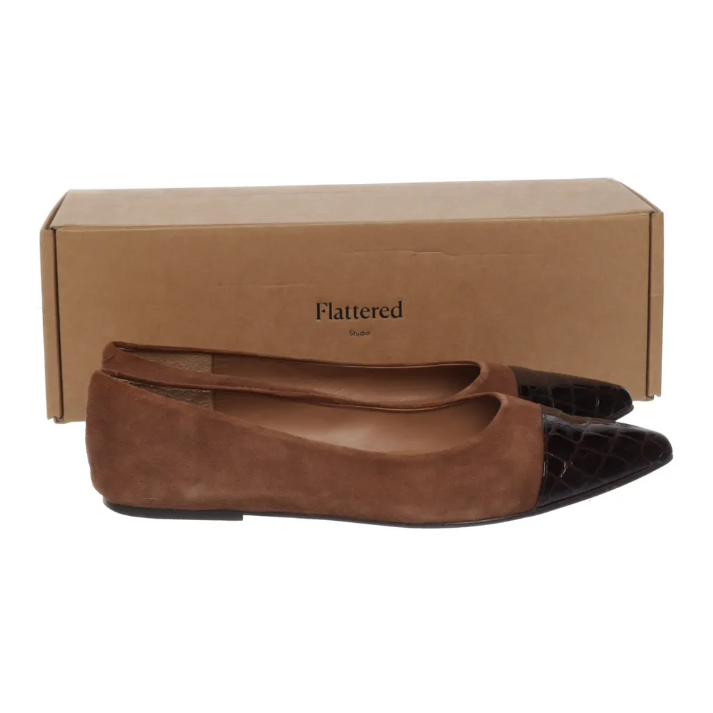 Image of Flattered Studio Ballerina's (Preloved)