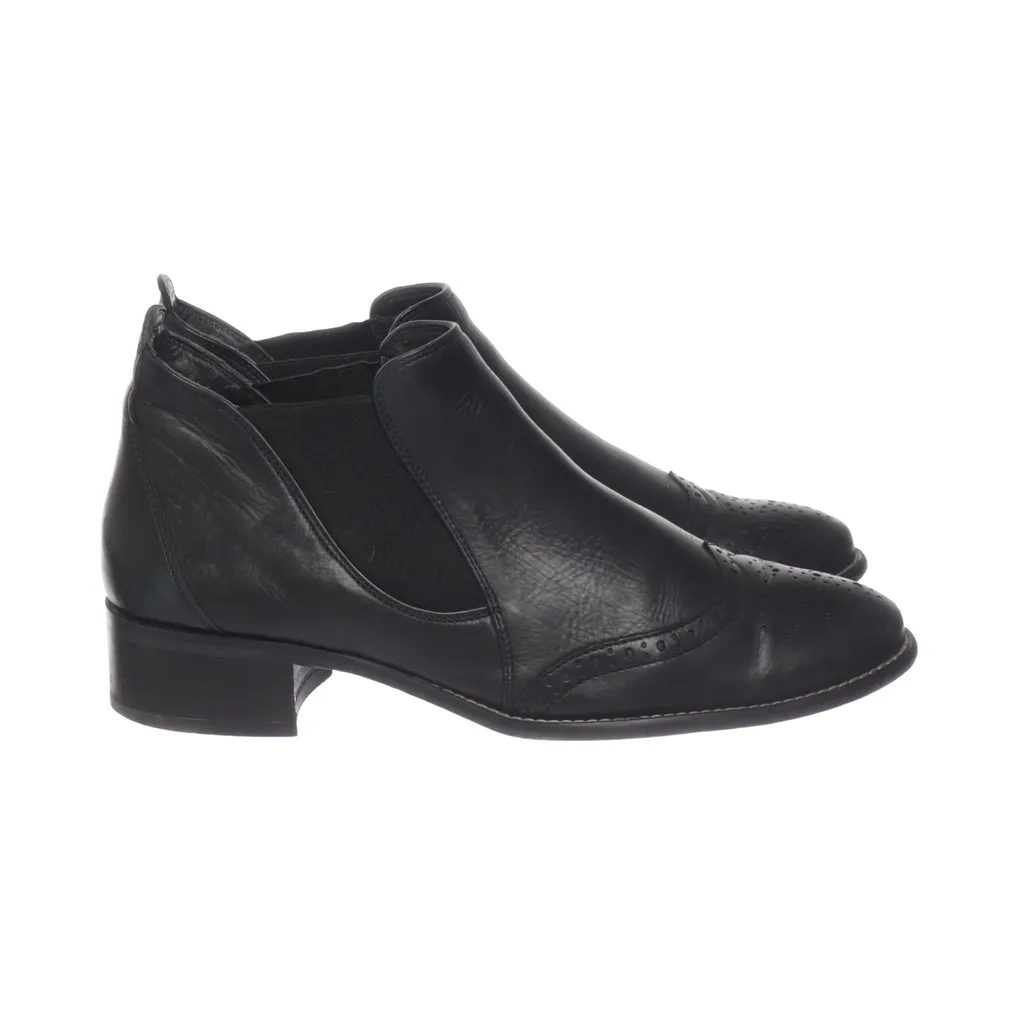 Image of Paul Green Chelsea boots (Preloved)
