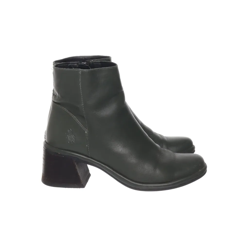 Image of Fly London Laarzen met hak (Preloved)