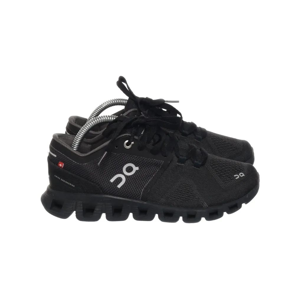 Image of Swiss Engineering Hardloopschoenen (Preloved)
