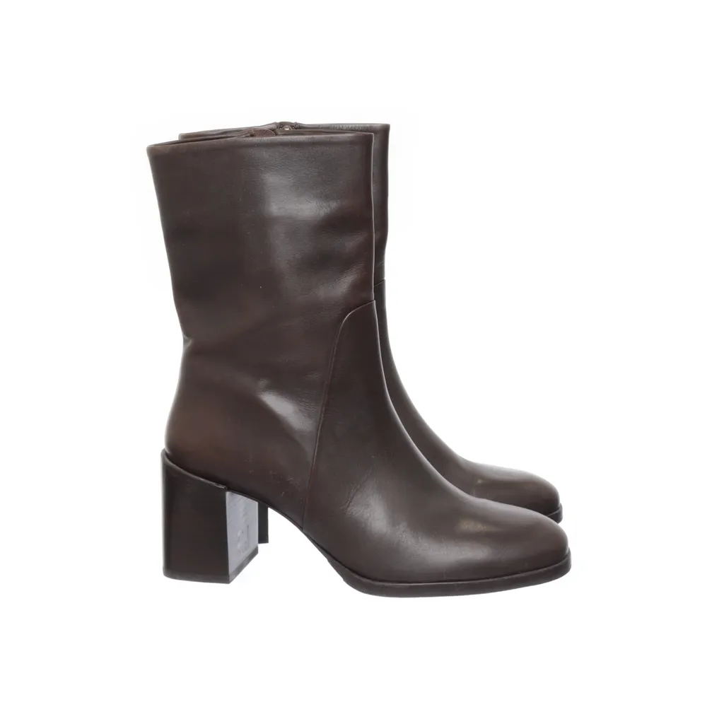Image of Filippa K Laarzen met hak (Preloved)