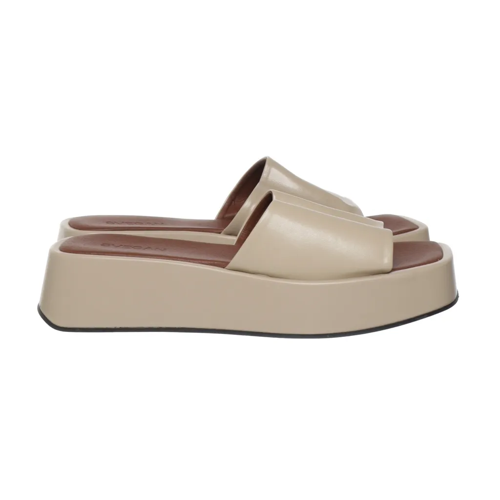 Image of Svegan Slip-ins (Preloved)