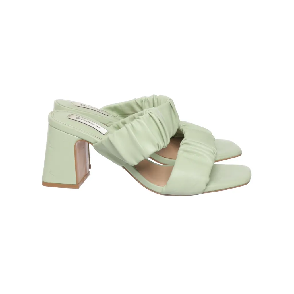 Image of Stradivarius Muiltjes (Preloved)