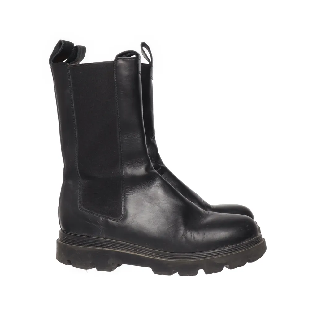 Image of Flattered Chelsea boots (Preloved)