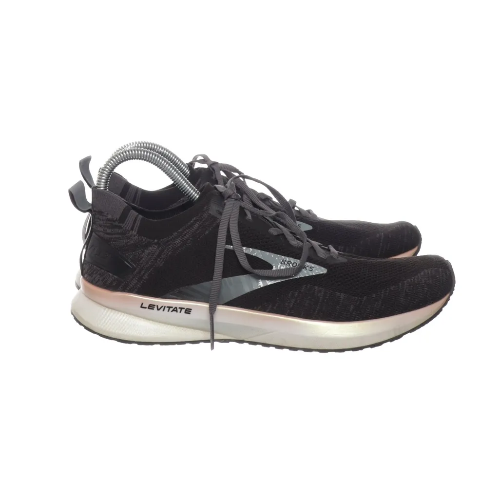 Image of Brooks Sneakers (Preloved)