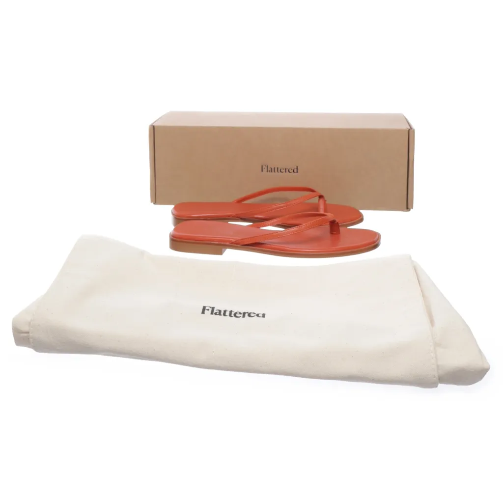 Image of Flattered Teenslippers (Preloved)