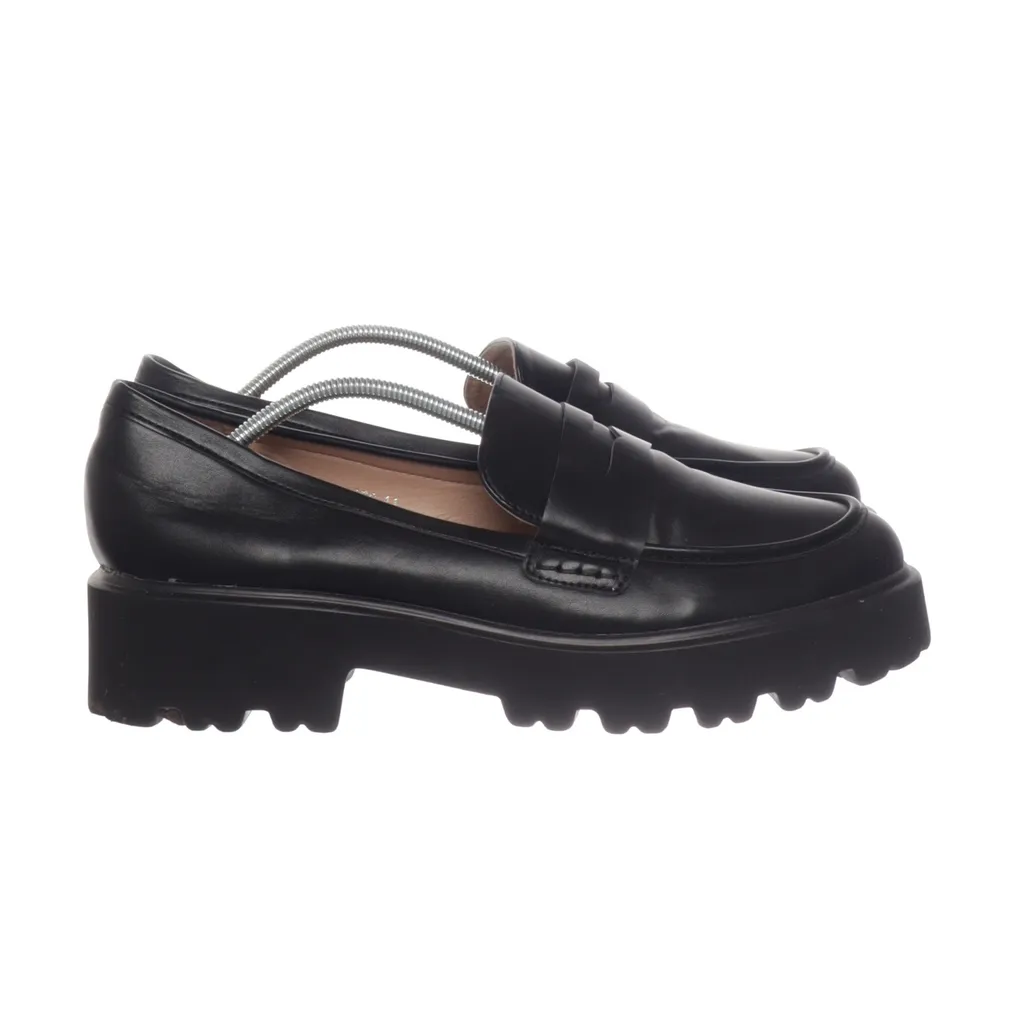 Image of Ideal Shoes Loafers (Preloved)