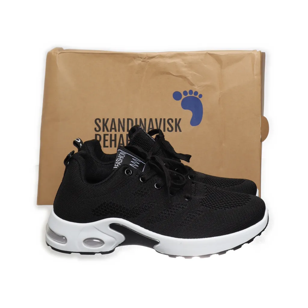 Image of Fashion Sneakers (Preloved)