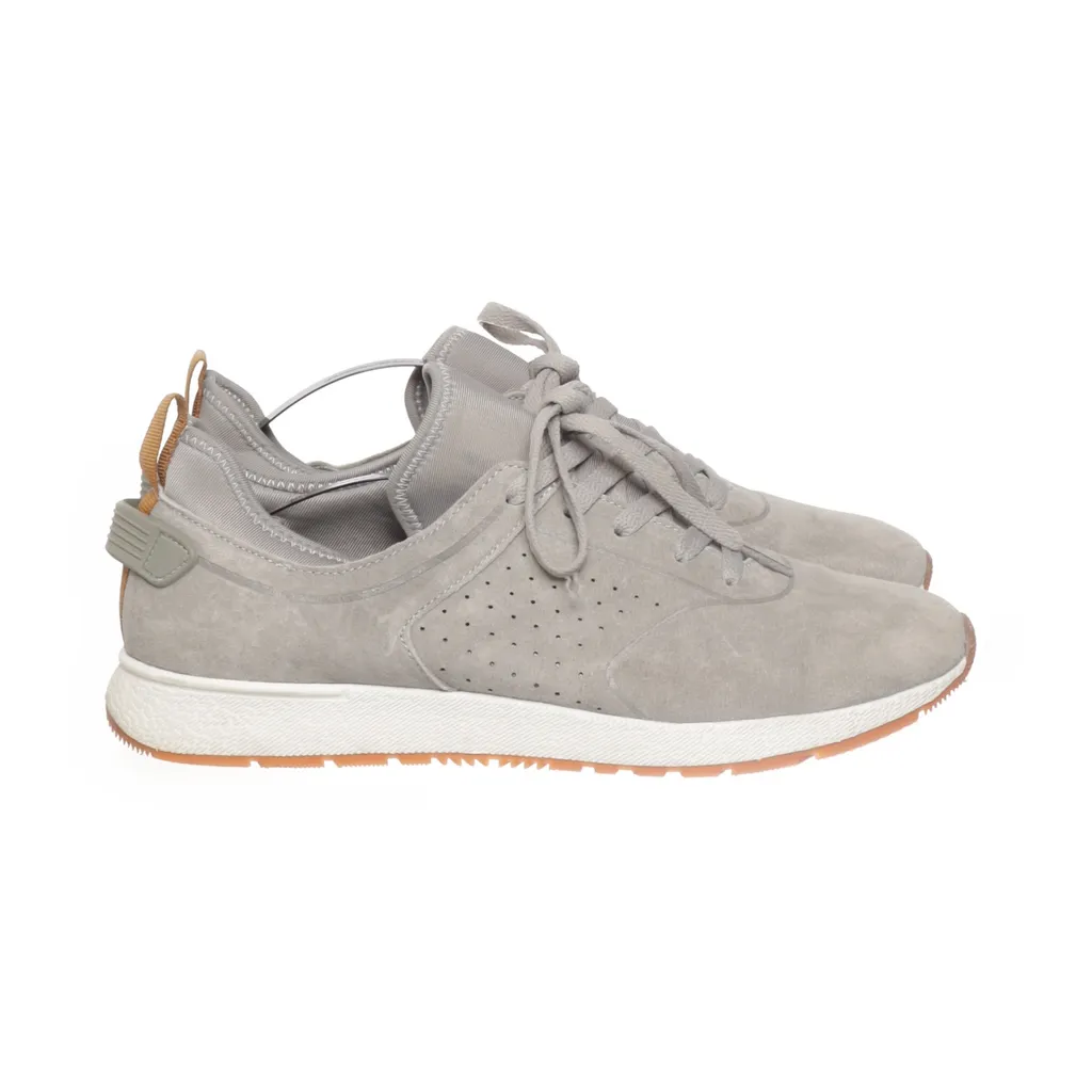 Image of Urban-X Sneakers (Preloved)