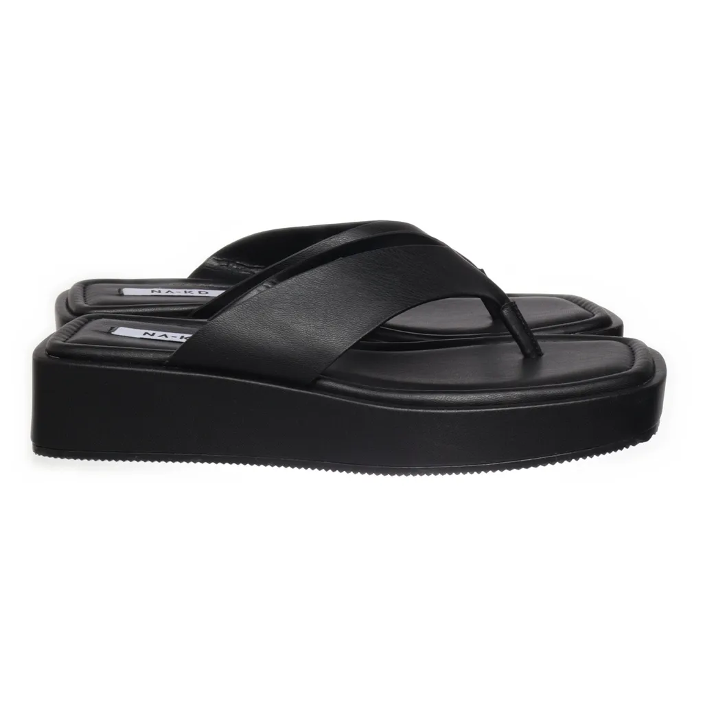 Image of NA-KD Teenslippers (Preloved)