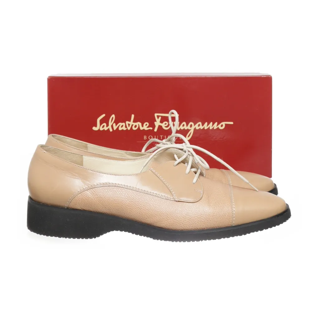 Image of Salvatore Ferragamo Derby schoenen (Preloved)
