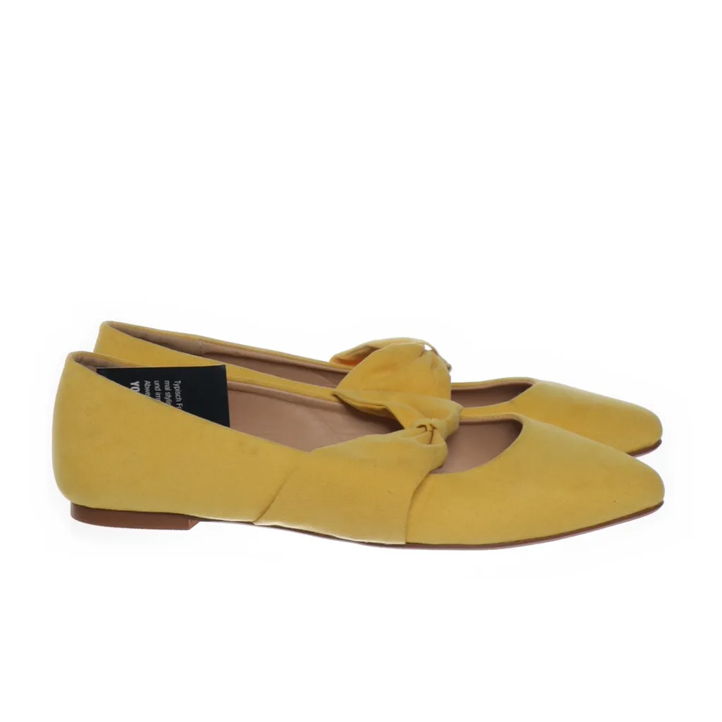 Image of Young Spirit Ballerina's (Preloved)