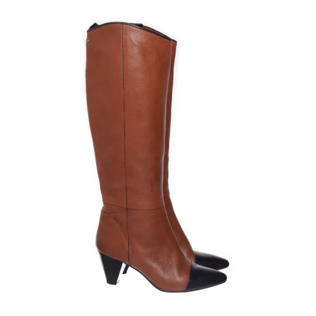 Image of Fred de La Bretoniere Laarzen (Preloved)