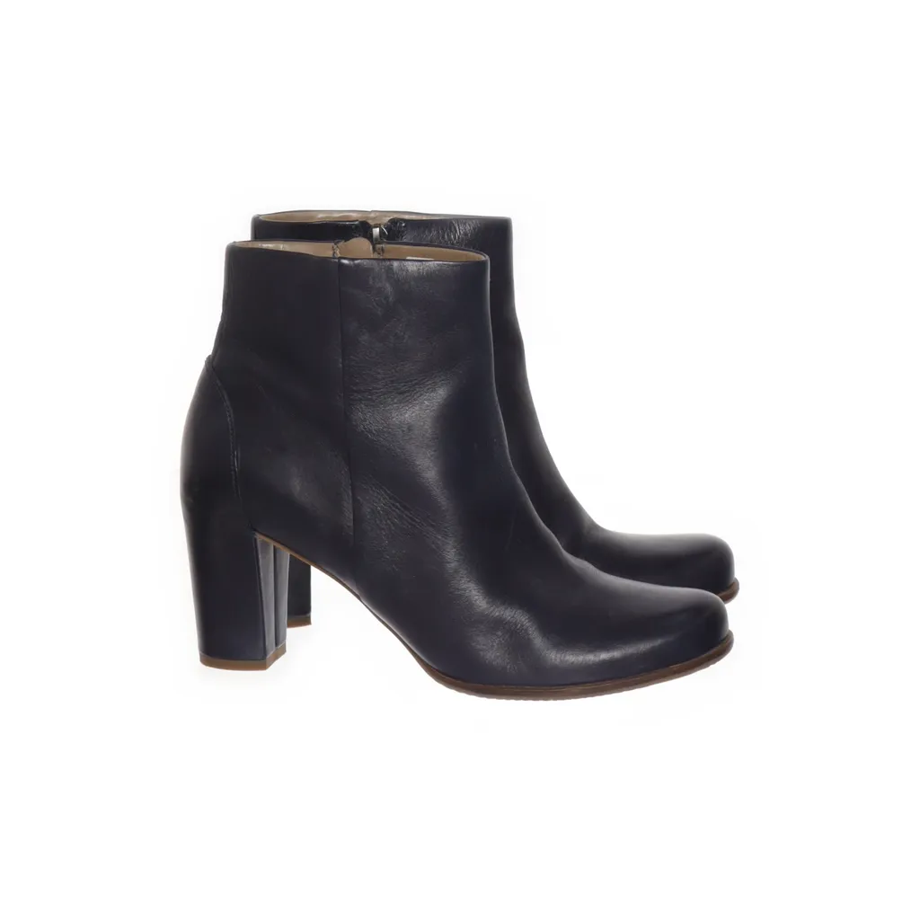 Image of Ecco Laarzen met hak (Preloved)