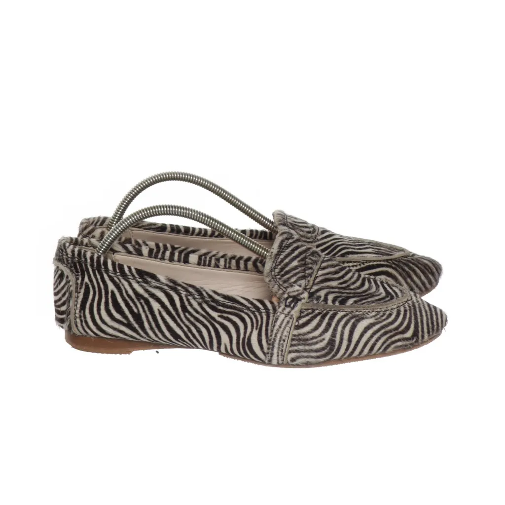 Image of Zara Basic Loafers (Preloved)