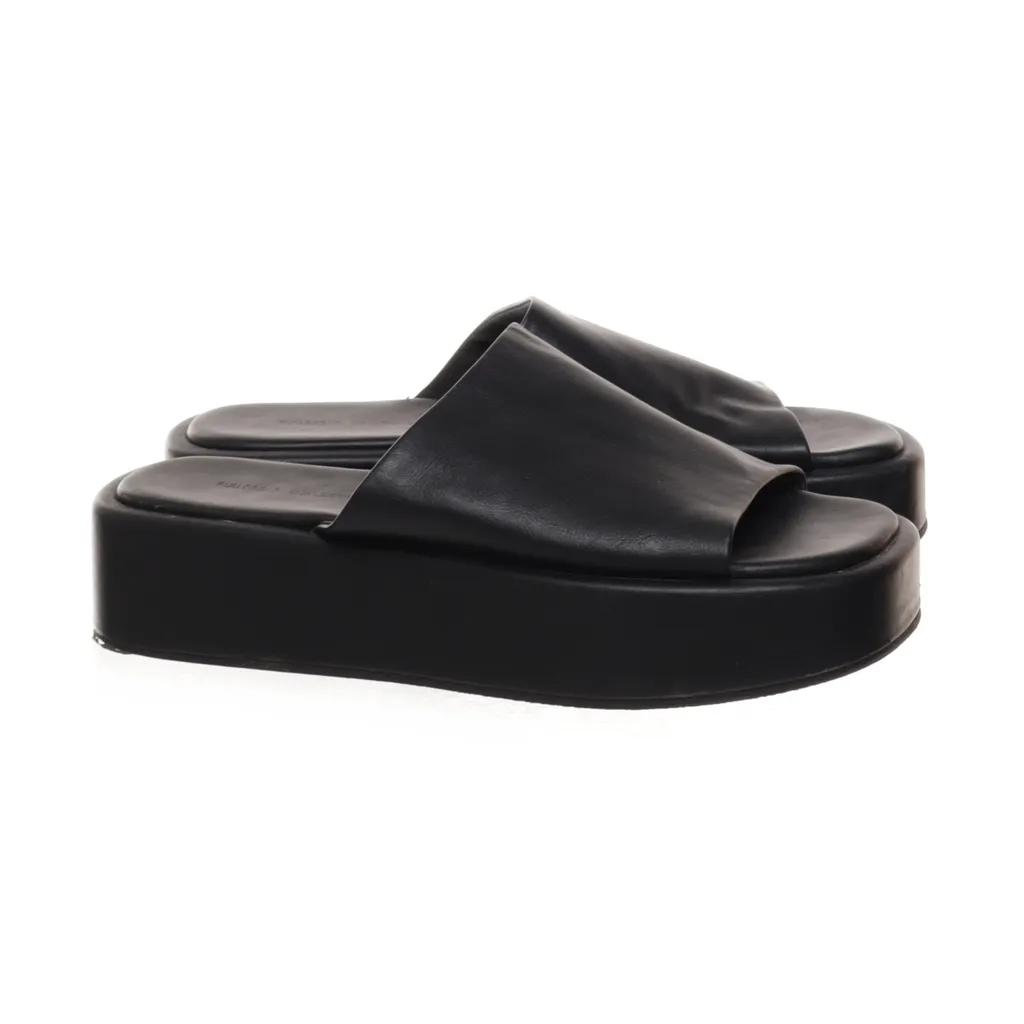 Image of Pull & Bear Slip-ins (Preloved)