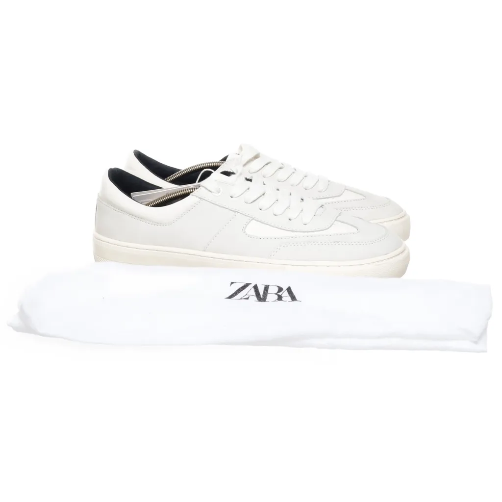 Image of Zara Sneakers (Preloved)