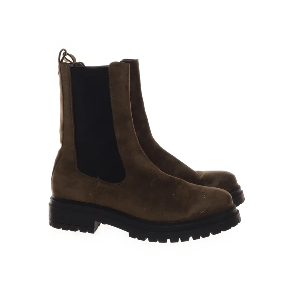 Image of Findlay Chelsea boots (Preloved)