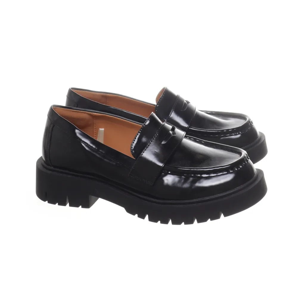 Image of Uniqlo Loafers (Preloved)