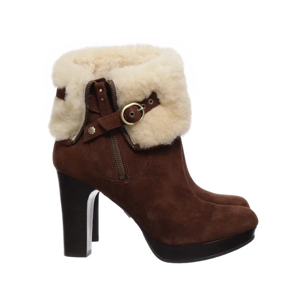 Image of UGG Laarzen met hak (Preloved)
