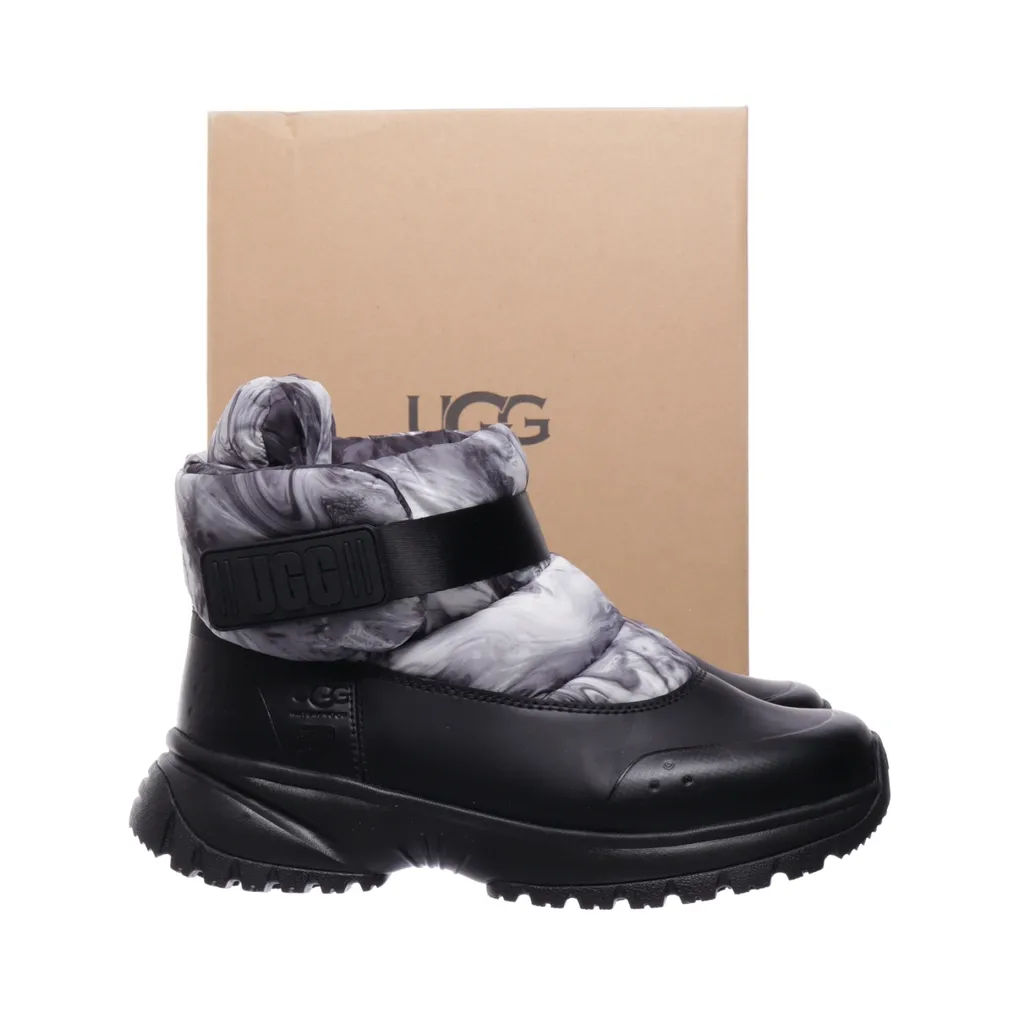 Image of UGG Enkellaarzen (Preloved)
