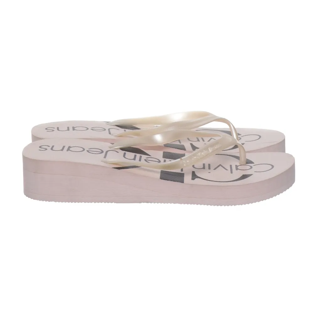 Image of Calvin Klein Jeans Teenslippers (Preloved)