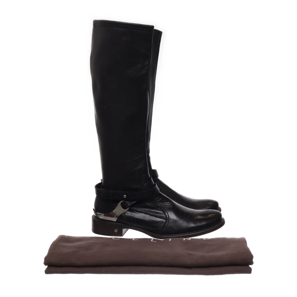 Image of Céline Laarzen (Preloved)