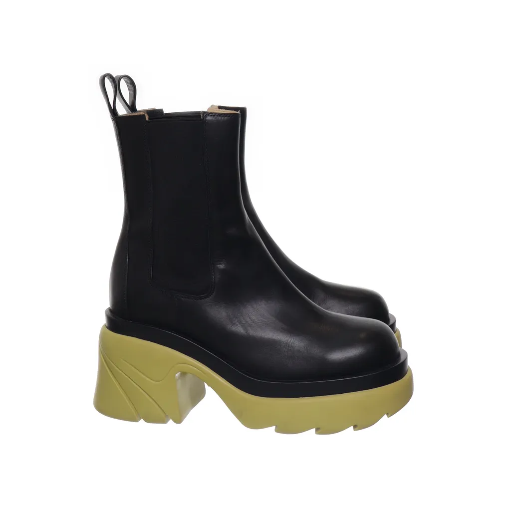 Image of Bottega Veneta Chelsea boots (Preloved)