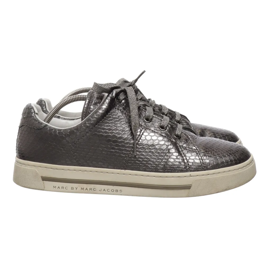 Image of Marc by Marc Jacobs Sneakers (Preloved)