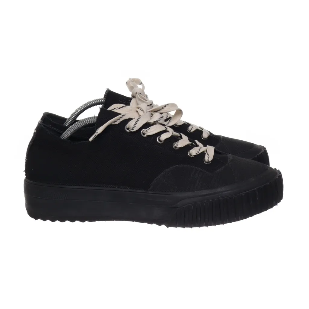 Image of Maison Margiela Canvas schoenen (Preloved)